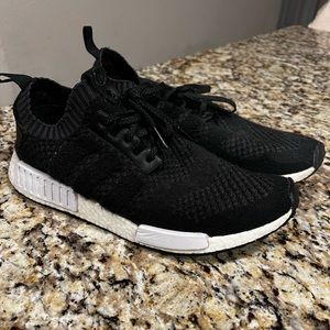 Cleaning out the closet and don’t want to see a good pair go to waste!